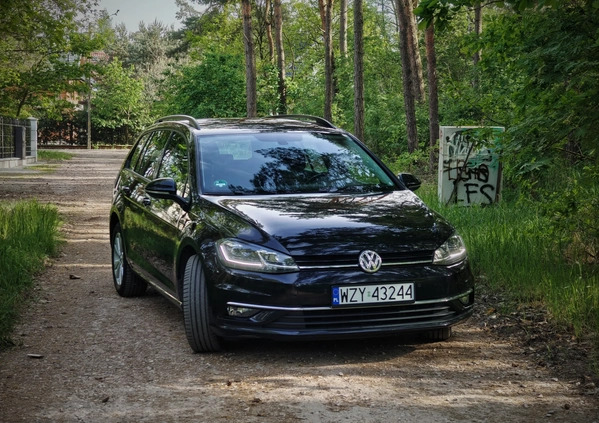 Volkswagen Golf cena 57300 przebieg: 193000, rok produkcji 2018 z Żyrardów małe 232
